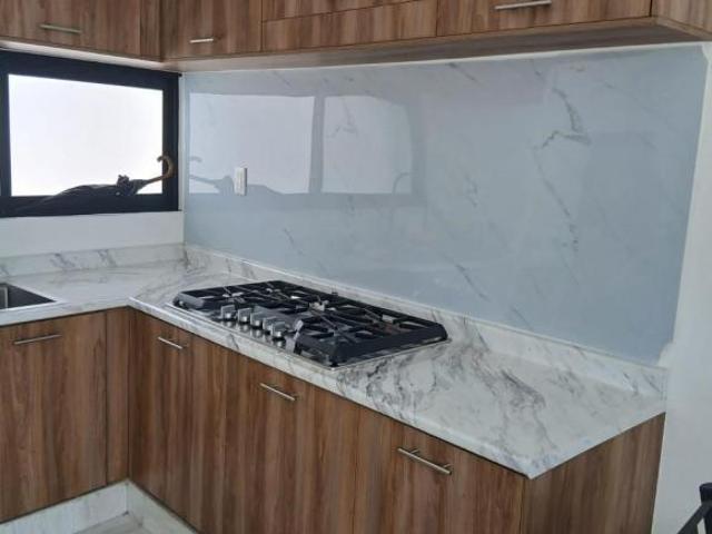 Casa en RENTA CIUDAD MADERAS