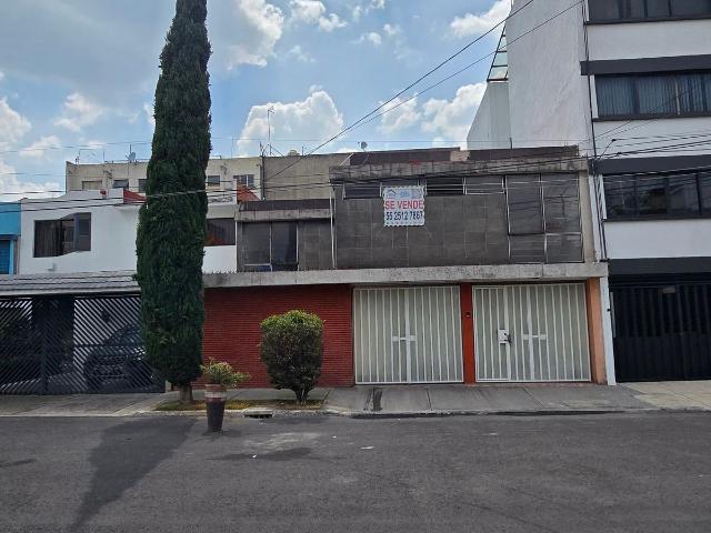 Casa en renta en Santa Anita Zacatlalmanco Huehuetl, Ciudad de México