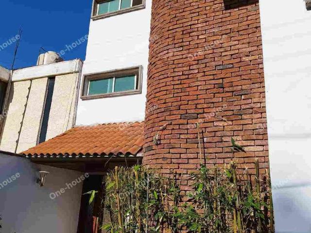 Casa en renta en Tlalnepantla De Baz, Estado de México