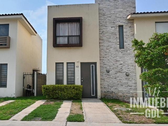 Casa en renta en La Venta del Astillero, Región Centro