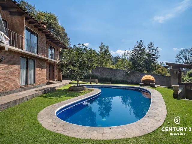 Casa en renta en Valle De Bravo, Estado de México