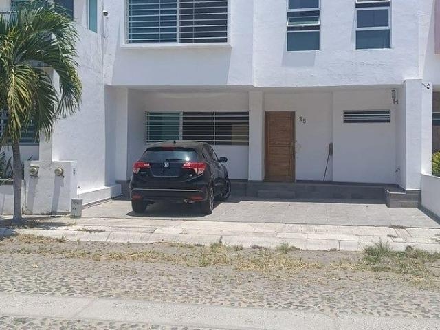 Casa en renta en Manzanillo, Colima