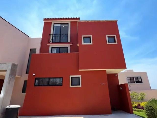 Casa en renta en Tlajomulco De Zúñiga, Jalisco