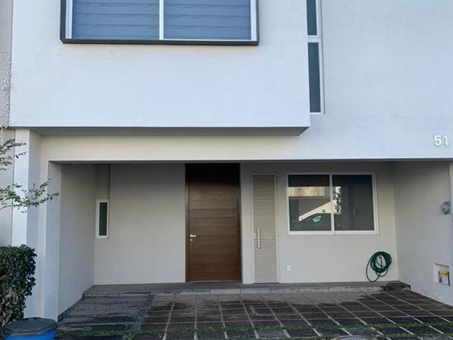 Casa en renta en La Venta del Astillero, Región Centro