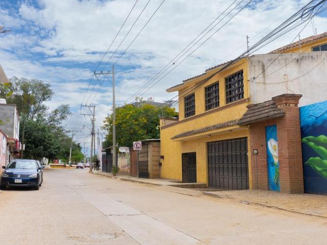 Casa en renta en Residencial Del Bosque, Santa Cruz Xoxocotlán