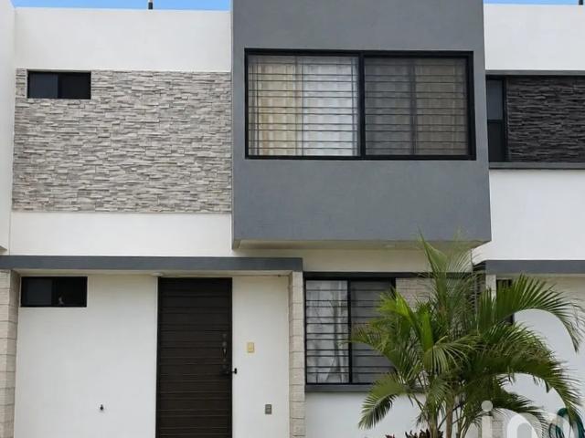 Casa en renta en Tlalixcoyan, Veracruz