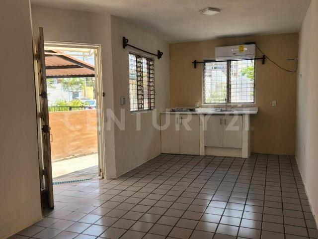 Casa en renta en Villa De Alvarez, Colima