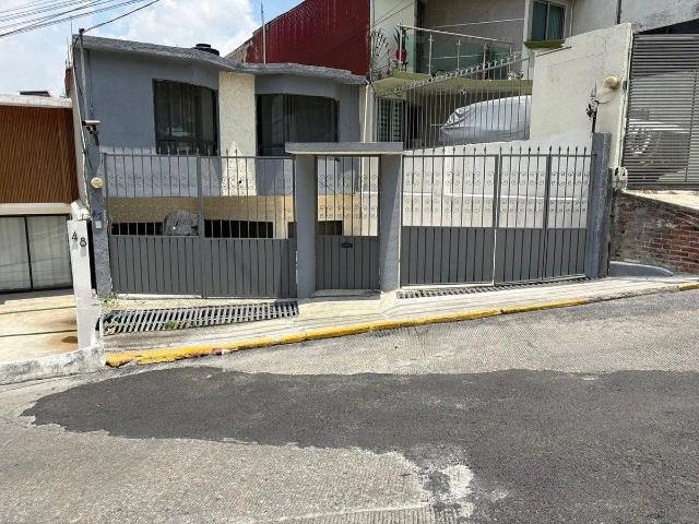 Casa en renta en Tlalnepantla De Baz, Estado de México