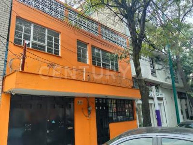 Casa en renta en Colonia Zacahuitzco, Ciudad de México
