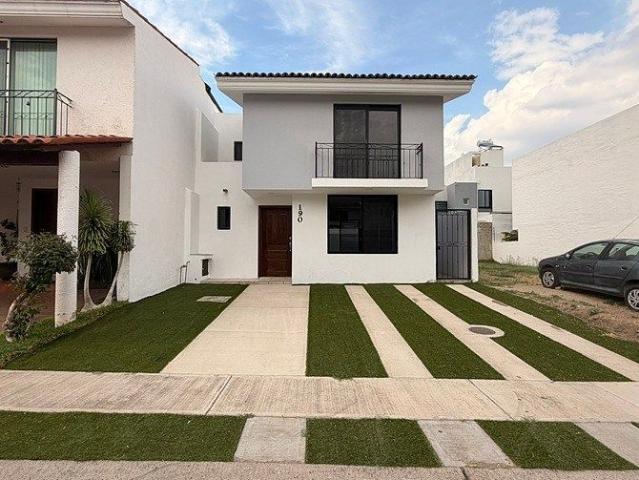 Casa en renta en Tlajomulco De Zúñiga, Jalisco