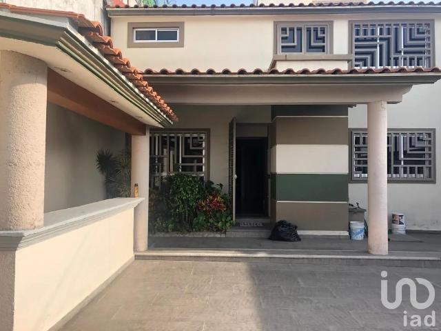 Casa en renta en Naucalpan De Juárez, Estado de México
