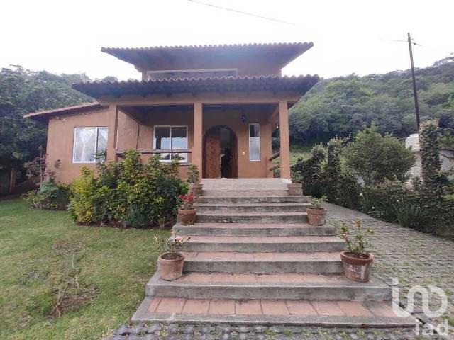Casa en renta en Villa Guerrero, Estado de México