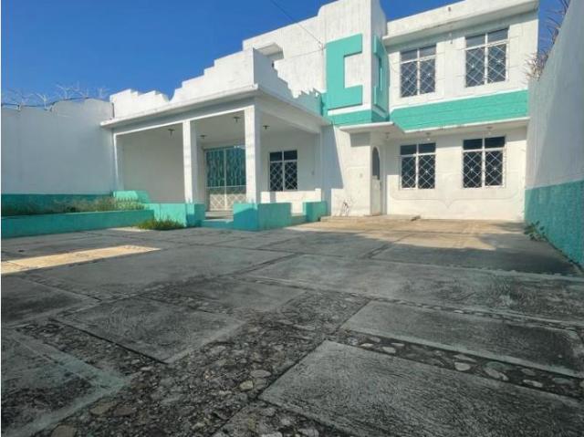 Casa en renta en Barrio Morelos, Hacienda Blanca