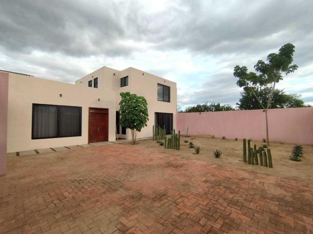 Casa en renta en Santa Catalina de Sena, Santo Domingo Tomaltepec