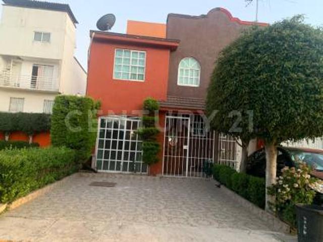 Casa en renta en Tlalnepantla De Baz, Estado de México