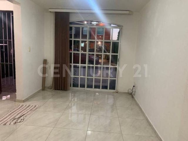 Casa en renta en Tlalnepantla De Baz, Estado de México