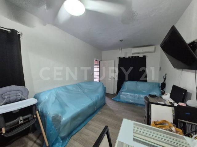 Casa en renta en Villa De Alvarez, Colima