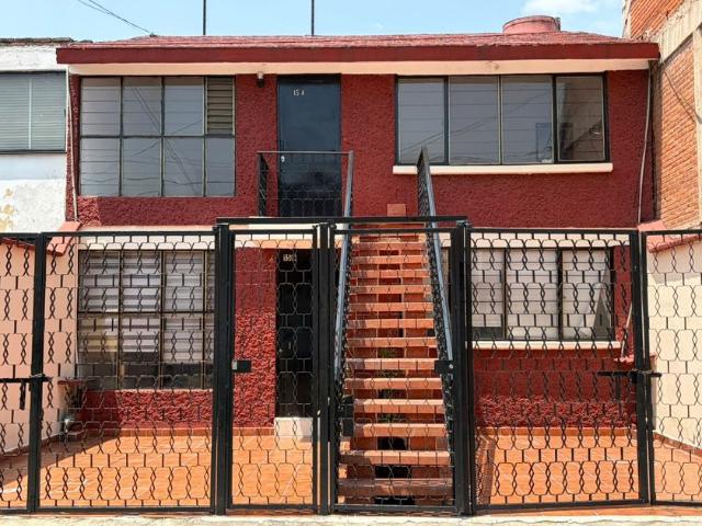 Casa en renta en Tlalnepantla De Baz, Estado de México