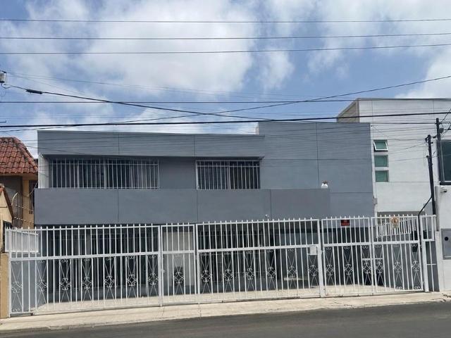 Casa en renta en Jardines de San Carlos, Tijuana