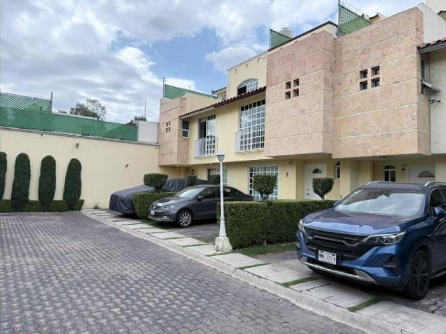 Casa en renta en Tlalnepantla De Baz, Estado de México