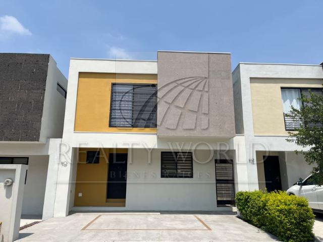 Casa en renta en García, Nuevo León