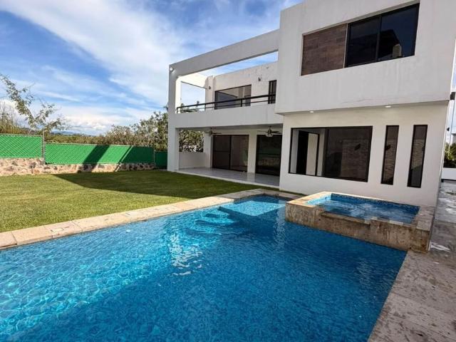 Casa en renta en Lomas de Cocoyoc, Atlatlahucan