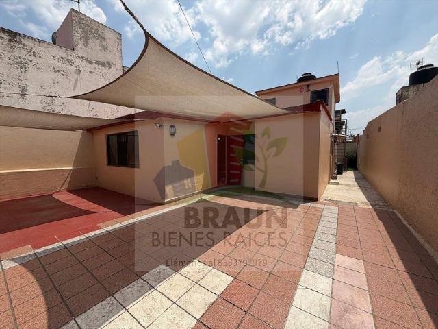 Casa en renta en Tlalnepantla De Baz, Estado de México
