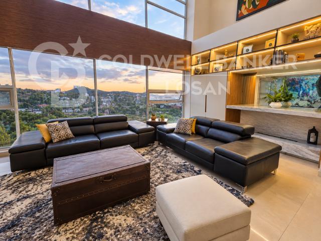 Casa en renta en Bosques de Lomas Verdes, Naucalpan de Juárez