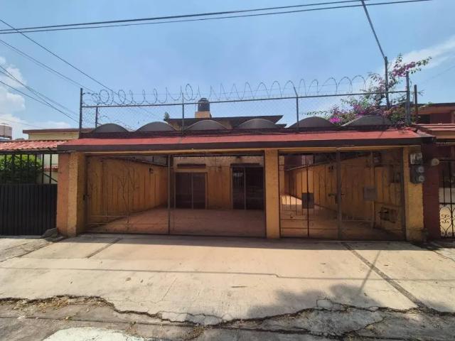 Casa en renta en Tlalnepantla De Baz, Estado de México