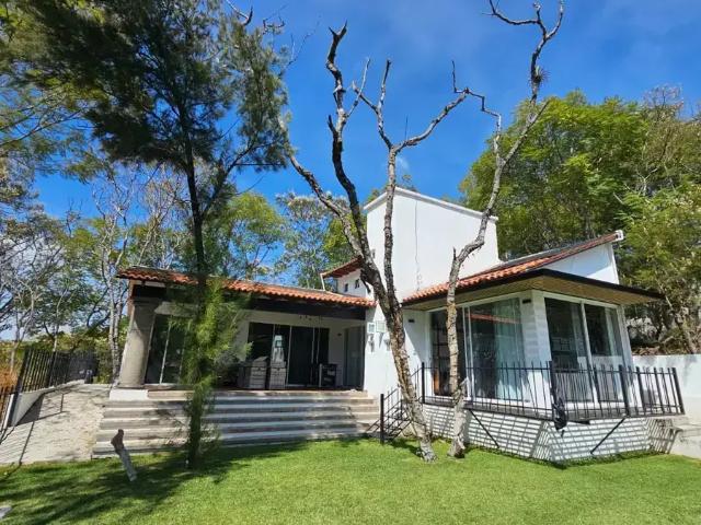 Casa en renta en Ixtapan De La Sal, Estado de México