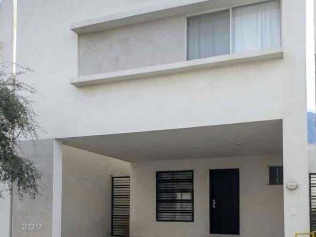 Casa en renta en García, Nuevo León