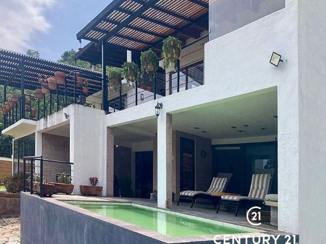 Casa en renta en Valle De Bravo, Estado de México