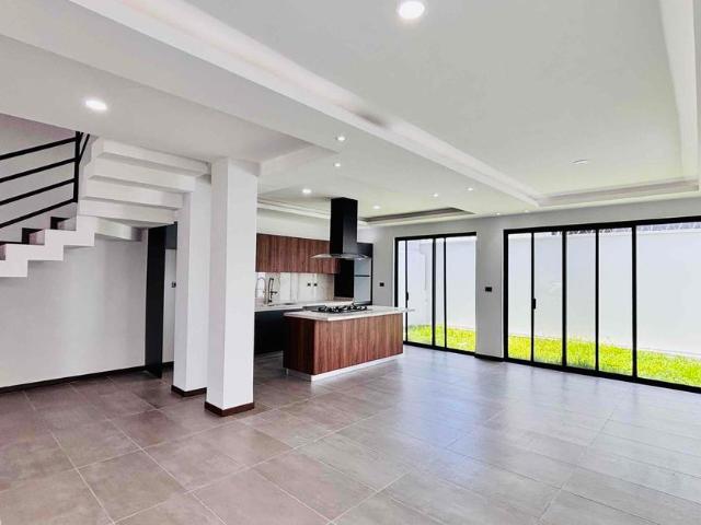 Casa en renta en San Juan de Ocotán, Región Centro