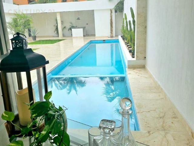 Casa en renta en Luxia Residential, Playa del Carmen
