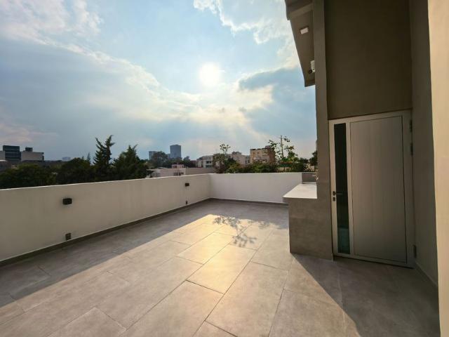 Casa en renta en Santa Cruz Tlacoquemécatl, Ciudad de México