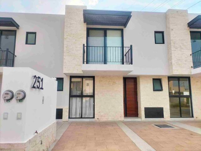 Casa en renta en Bosques De La Pradera, Irapuato