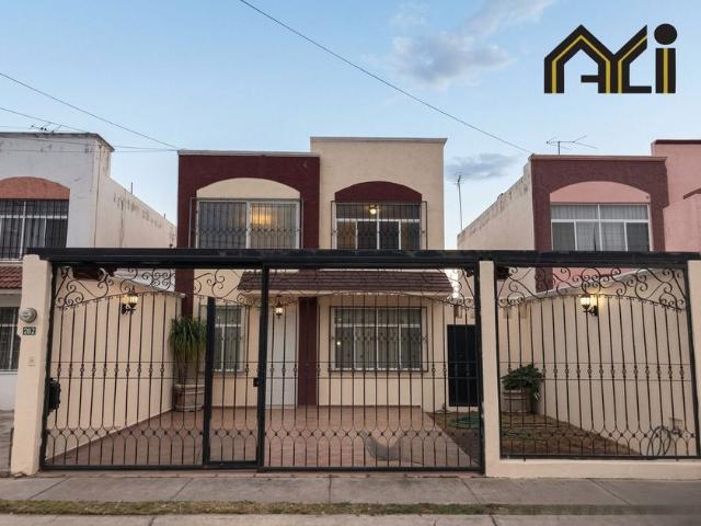 Casa en renta en Frac. Paso Blanco, Fracc. Arboledas de Paso Blanco