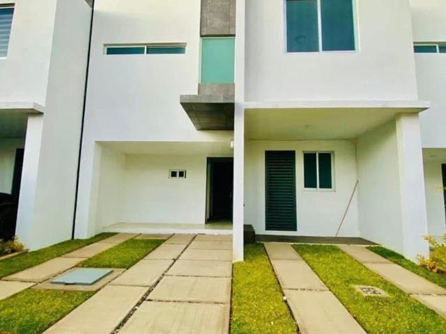 Casa en renta en Santa Cruz Xoxocotlán, Oaxaca