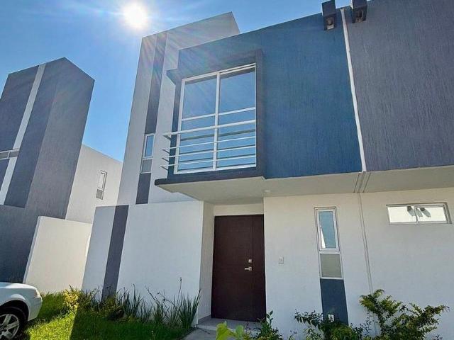 Casa en renta en Albaterra, Región Centro