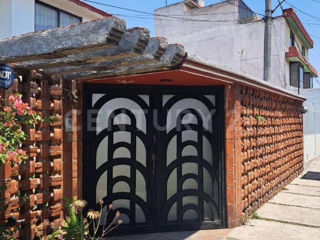 Casa en renta en Tlalnepantla De Baz, Estado de México