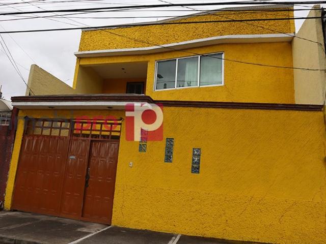 Casa en renta en Acatepec, Estado de México