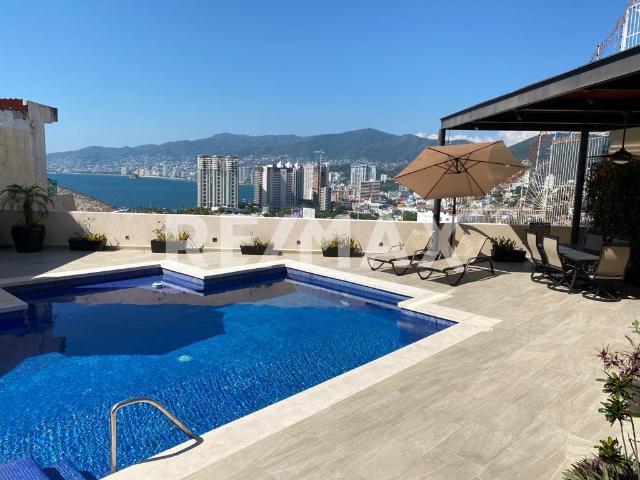 Casa en renta en Joyas de Brisamar, Acapulco