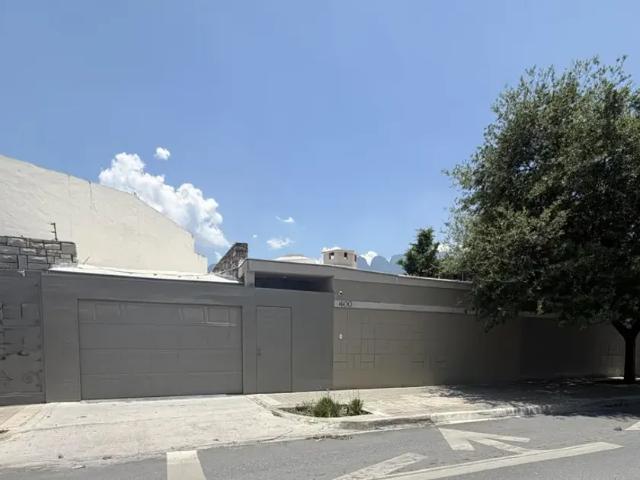 Casa en renta en Fuentes Del Valle, San Pedro Garza García