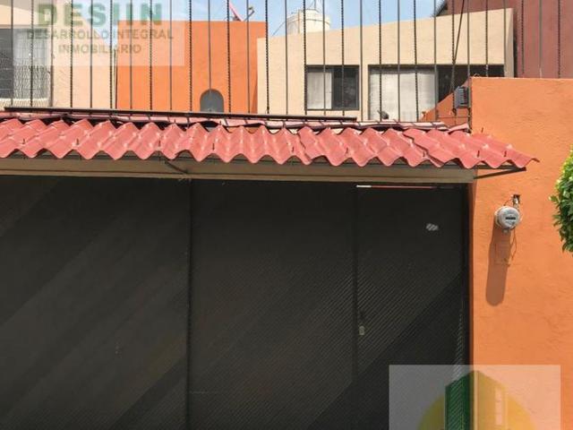 Casa en renta en Fraccionamiento Villa Quietud, Ciudad de México