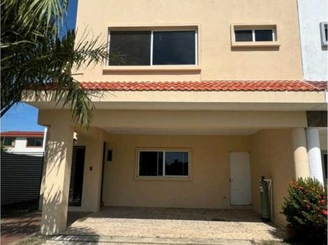 Casa en renta en Centro, Tabasco
