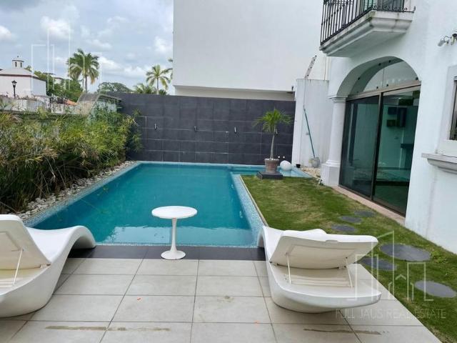 Casa en renta en Flores del Trópico, Centro