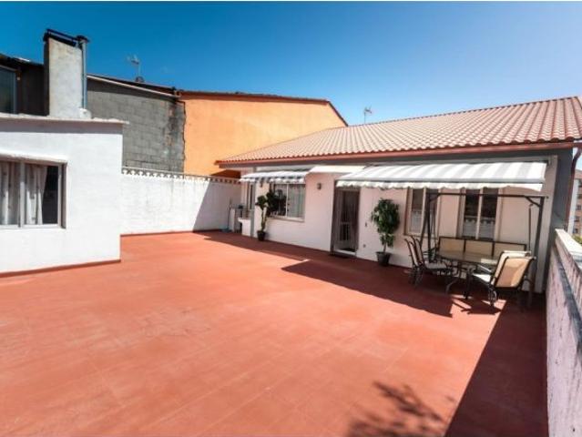 Casa en venta en San Domingos de Fóra de Ribadavia, O Ribeiro