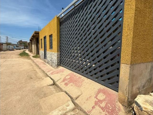 Casa en venta en Barcelona, Amazonas