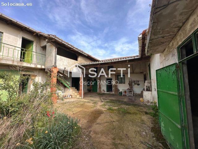 Casa en venta en Riego De La Vega, Castilla y León