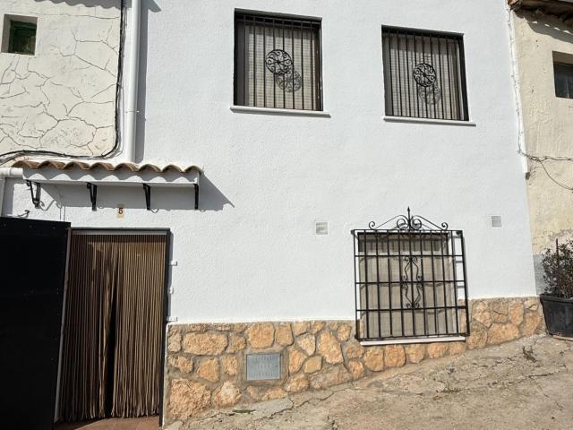 Casa en venta en Salmerón, Castilla-La Mancha